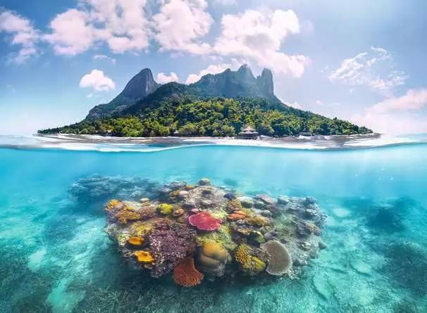 Island Waterscape (Ravensburger 500pc)