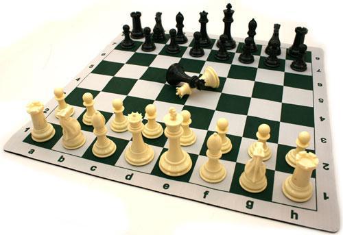 Pro Chess Tote — Games Unlimited, LLC