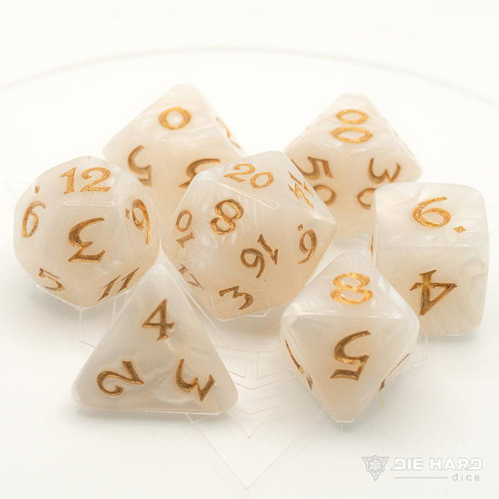 Elessia Elf Queen with Gold (7-Die RPG Set)